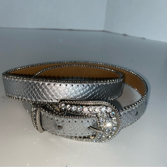 Silver Embossed Leather Fashion Belt Rhinestone Buckle Beaded Edge Small - Picture 1 of 7